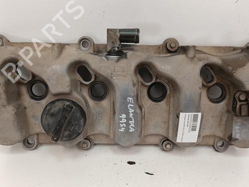 Used Valve cover HYUNDAI ELANTRA III Saloon (XD) 2.0 CRDi (113 hp) 13983240