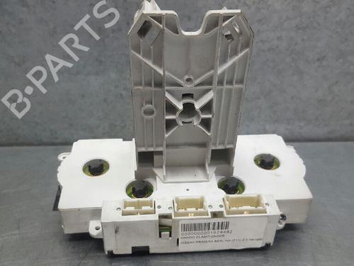 Climate control NISSAN PRIMERA Hatchback (P11) 2.0 TD | BP12729755I5 