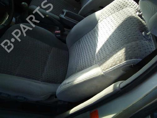 Venstre bagtil lås MAZDA 626 V Hatchback (GF) 2.0 DITD (GFFP) | BP12783933C100 