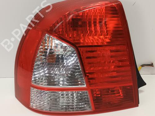 Used Left taillight KIA SHUMA II (FB) 1.6 (101 hp) 12783958