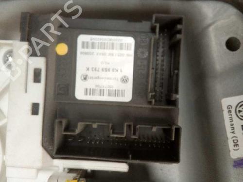 Andre VW GOLF V (1K1)  | BP12734251O1 