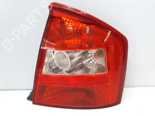 right-taillight-kia-cerato-i-saloon-ld-2004-2005-2006-2007-2008-2009-2010-2011-36048997 main image