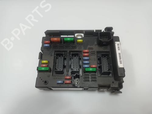 Used Fuse box Fuse box PEUGEOT 206 Hatchback (2A/C) [1998-2012] 33238829 33238829