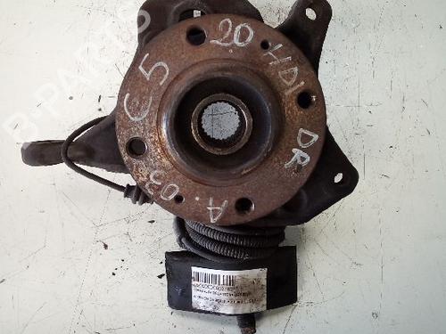 Used Right front steering knuckle CITROËN C5 I (DC_) 2.0 HDi (DCRHZB, DCRHZE) (109 hp) 12744879