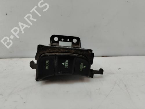 steering-wheel-controls-hyundai-sonata-v-nf-2004-2005-2006-2007-2008-2009-2010-2011-2012-2013-2014-34168267 main image
