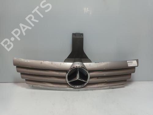 Grill MERCEDES-BENZ C-CLASS Coupe (CL203) C 220 CDI (203.706) (143 hp) 31982077