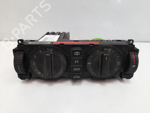 Used Climate control Climate control MERCEDES-BENZ C-CLASS (W202) C 250 D (202.125) (113 hp) 33693897 33693897