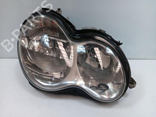 Used Right headlight Right headlight MERCEDES-BENZ C-CLASS (W203) C 180 Kompressor (203.046) (143 hp) 35783199 35783199