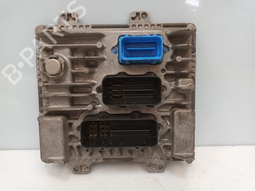 Used Engine control unit (ECU) OPEL CORSA E (X15) [2014-2025]  19269752