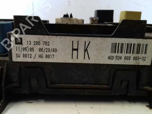 Fuse box OPEL ASTRA J (P10) 1.7 CDTI (68) | BP12691992E1 