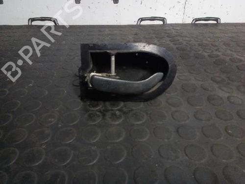 Used Front left interior door handle Front left interior door handle FORD MONDEO I (GBP) 1.8 TD (90 hp) 12820784 12820784
