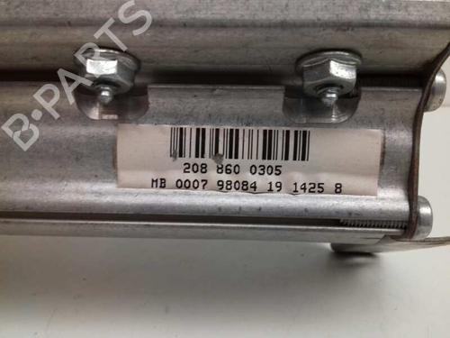 Passenger airbag MERCEDES-BENZ CLK Convertible (A208) CLK 200 Kompressor (208.444) | BP12758807C10 