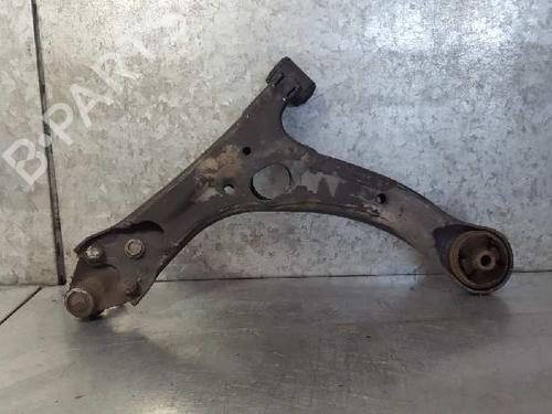 Right front suspension arm TOYOTA PRIUS Liftback (_W2_) 1.5 Hybrid (NHW20_, NHW20R) | BP12769249M13 