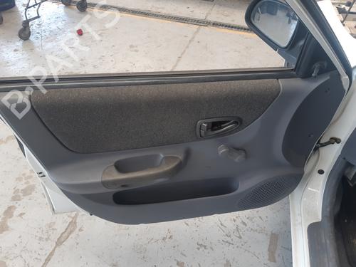 Høyre bak utvendig håndtak HYUNDAI ACCENT II (LC) 1.3 | BP27868309C130 
