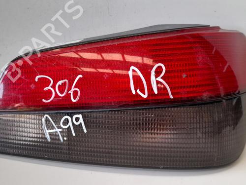 Used Right taillight PEUGEOT 306 Hatchback (7A, 7C, N3, N5) 1.9 D (69 hp) 12705195