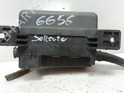 Used Fuse box KIA SORENTO I (JC) 2.5 CRDi 4WD (140 hp) 12786963