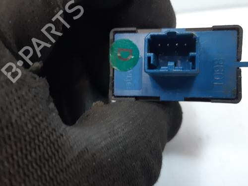 Right front window switch OPEL COMBO Box Body/MPV (X12) 1.3 CDTI (B05) | BP36110746I26 - Image 2