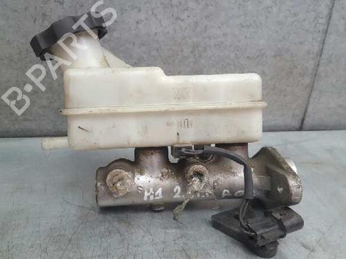 Brake master cylinder HYUNDAI H-1 / STAREX Bus (A1) 2.5 TD 4WD | BP12799748M77 