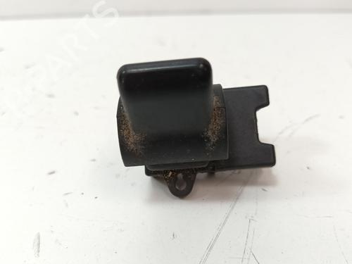 Interrupteur de vitre avant droite MG MG ZR 105 (103 hp) 32031771