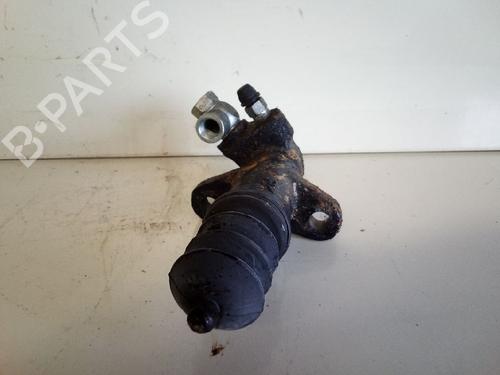 Used Clutch slave cylinder VOLVO V40 Estate (645) 1.8 (115 hp) 13966896