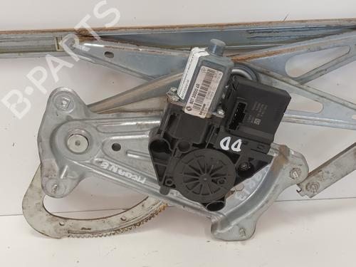 Używane Inne RENAULT MEGANE III Hatchback (BZ0/1_, B3_) 1.5 dCi (106 hp) 12785253