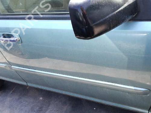 Used Right front door NISSAN X-TRAIL I (T30) 2.2 dCi 4x4 (136 hp) 12742802