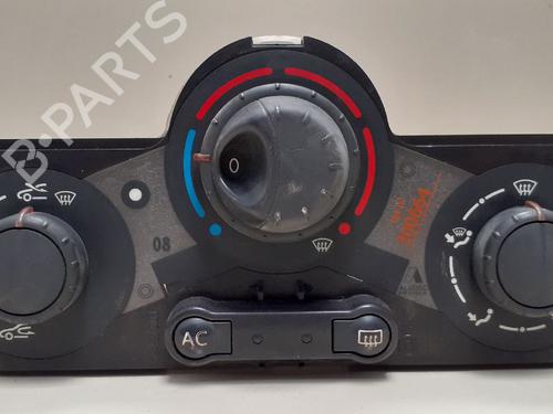 Climate control RENAULT MEGANE II (BM0/1_, CM0/1_) 1.4 16V (82 hp) 12763884