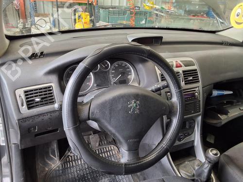 Left front window switch PEUGEOT 307 Break (3E) 1.6 HDi 110 | BP31320137I27 