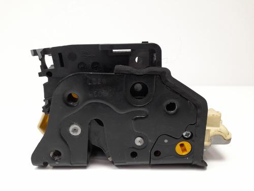 Rear left lock VW PASSAT B6 (3C2) 2.0 TDI | BP12849834C100 