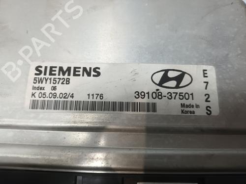 Engine control unit (ECU) HYUNDAI SANTA FÉ I (SM) 2.7 V6 4x4 | BP22899422M57 