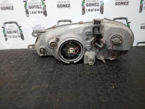 Right headlight KIA CARNIVAL I (UP) 2.9 TDi | BP12699747C29 