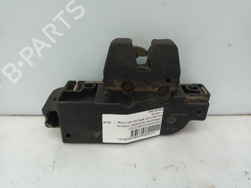 Used Tailgate lock PEUGEOT 307 (3A/C) 1.6 HDi (90 hp) 28375236