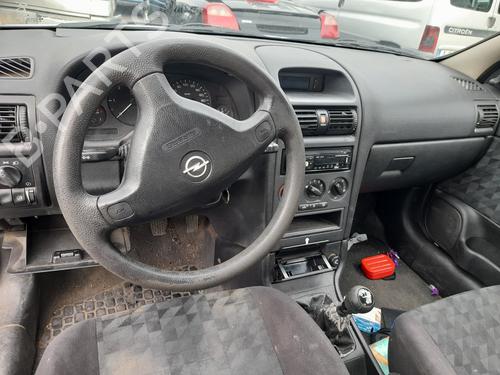 Engine control unit (ECU) OPEL ASTRA G Hatchback (T98) 1.7 DTI 16V (F08, F48) | BP18437612M57 