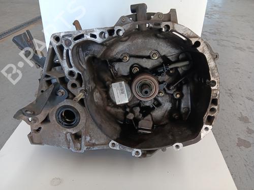 Used Gearbox NISSAN ALMERA II Hatchback (N16) [2000-2025]  23043619