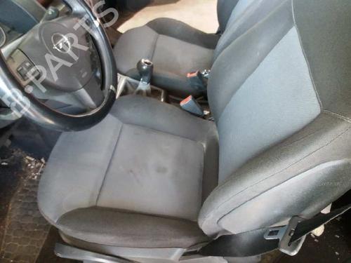 Glove box OPEL ASTRA H (A04) 1.4 (L48) | BP12713111C95 