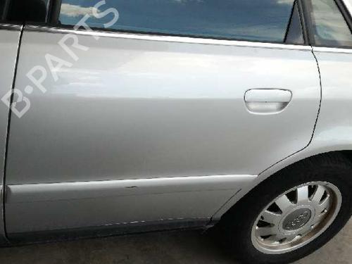 Klamka zewnętrzna drzwi przednich prawych AUDI A4 B5 (8D2) 1.8 T | BP12730458C129 