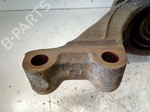 Right front steering knuckle RENAULT LAGUNA I (B56_, 556_) 1.6 16V (B568, B561) | BP12744204M26 