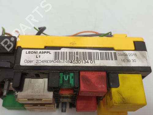 Fuse box PEUGEOT 208 I (CA_, CC_) 1.2 VTI 82 | BP27468207E1 