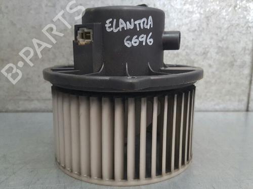 Used Heater blower motor HYUNDAI ELANTRA III Saloon (XD) 2.0 CRDi (113 hp) 12739889