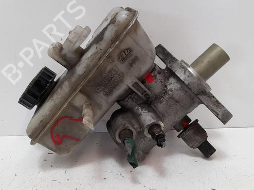 Used Brake master cylinder RENAULT LAGUNA II (BG0/1_) 1.8 16V (BG06, BG0J, BG0M) (116 hp) 12803255