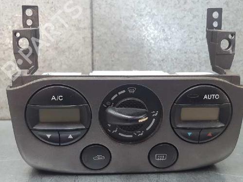 Used Climate control NISSAN PRIMERA Hatchback (P11) 2.0 TD (90 hp) 12811017