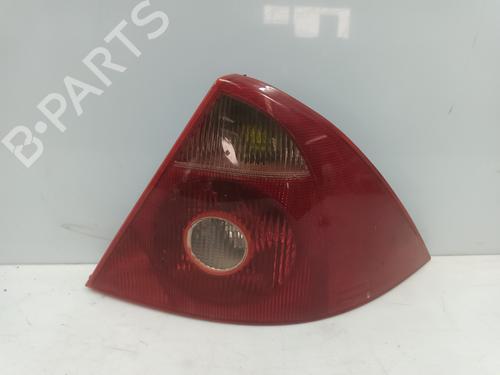 Right taillight FORD MONDEO III Saloon (B4Y) 2.0 TDCi BP28103902C35