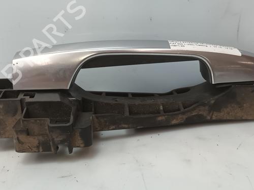 Front left exterior door handle FIAT 500L (351_, 352_) 1.3 D Multijet (199LXY1A, 199LXY11) | BP29303345C128 