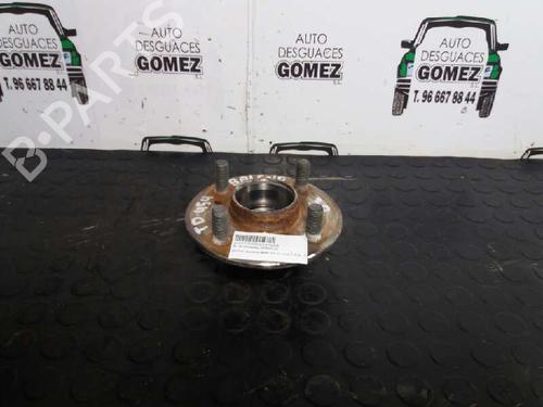 Used Right rear steering knuckle SUZUKI BALENO (EG) 1.3 i 16V (SY413) (85 hp) 12769375