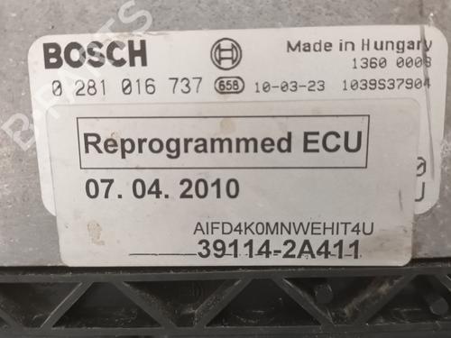Engine control unit (ECU) HYUNDAI i30 (FD) | BP28425295M57