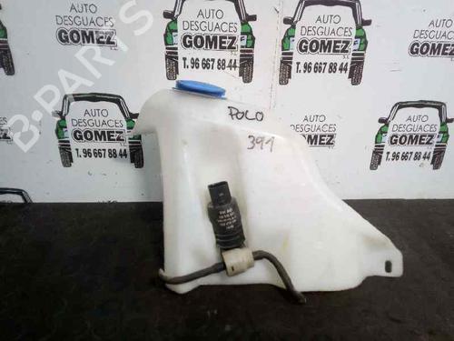 Windscreen washer tank VW POLO III (6N1) 60 1.4 (60 hp) 12752907