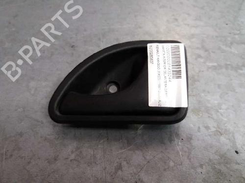 Used Front right interior door handle Front right interior door handle 12706536 12706536