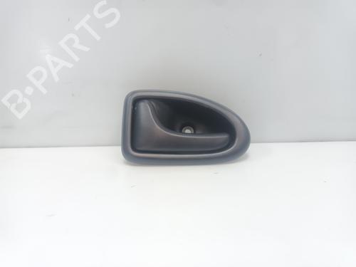 Used Front left interior door handle Front left interior door handle RENAULT CLIO II (BB_, CB_) 1.9 D (B/CB0E, BB0J) (64 hp) 36753123 36753123