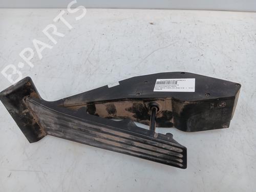 Used Pedal BMW 3 (E46) 318 i (143 hp) 24884440