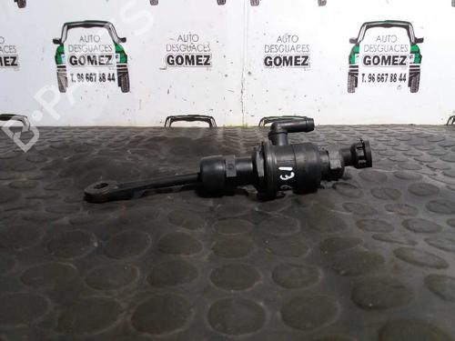 Used Clutch slave cylinder KIA PRO CEE'D (ED) [2008-2013]  13985456
